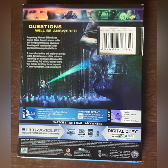 Prometheus Blu-Ray + DVD - Picture 2 of 2